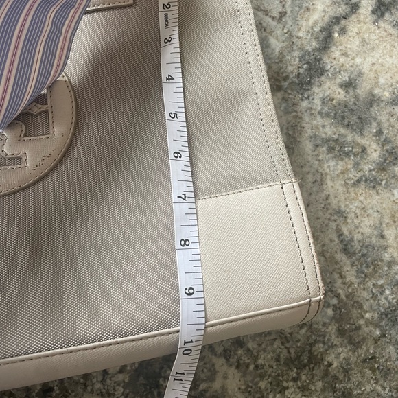 Tory Burch Light Gray logo Canvas Tote Bag authentic EUC!! Neutral - Picture 14 of 16
